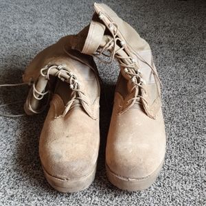 Vibram size 12 army boots